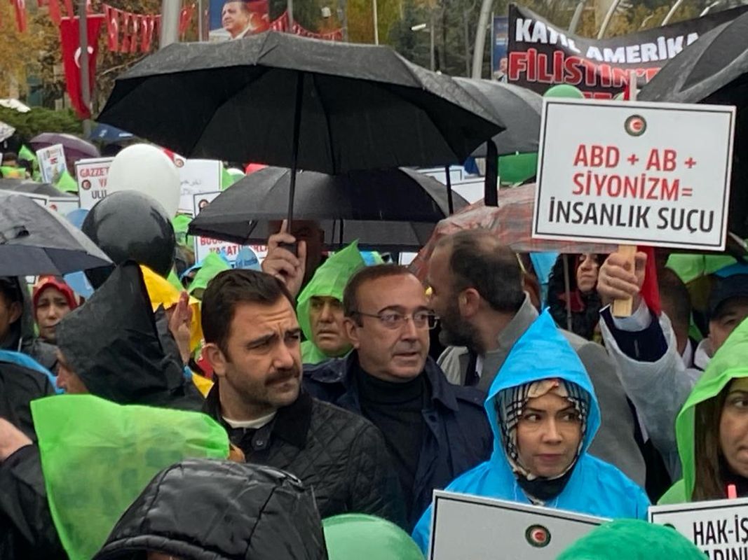 Hak- Tarafndan Filistinli kadnlar iin ABD bykelilii nnde Yaplan Protesto Eylemine Katldk